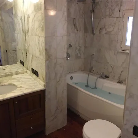 Sunny Attico Con Jacuzzi, Terrazzo E Fibra *